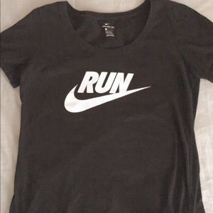 Nike T-Shirt🏃🏽‍♀️